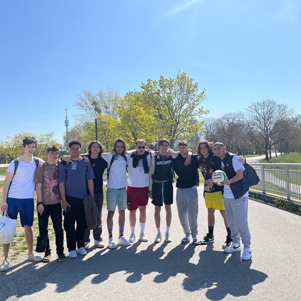 Volleyball-auf-der-Donauinsel